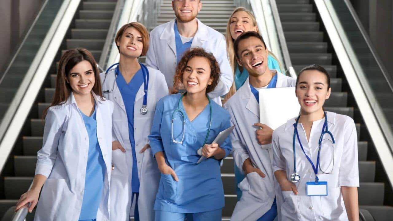 Candidats qualifiés médecins